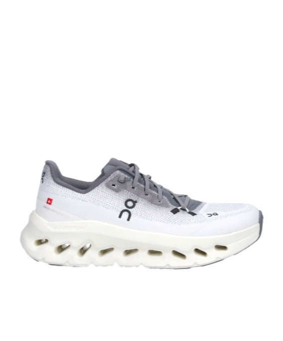 ON RUNNING CLOUDTILT SNEAKERS