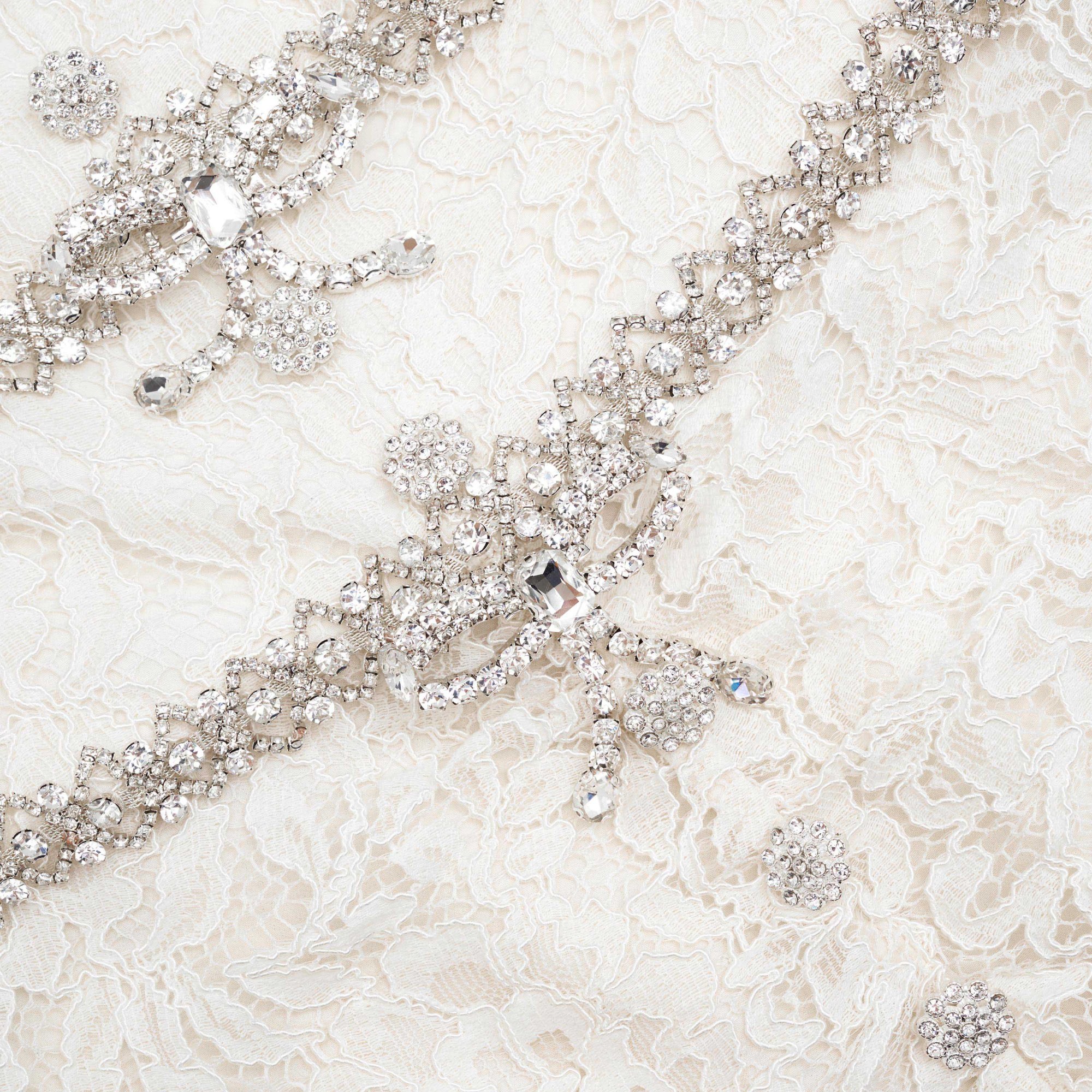 Self-portrait Lace-trimmed Mid-length Dress In White