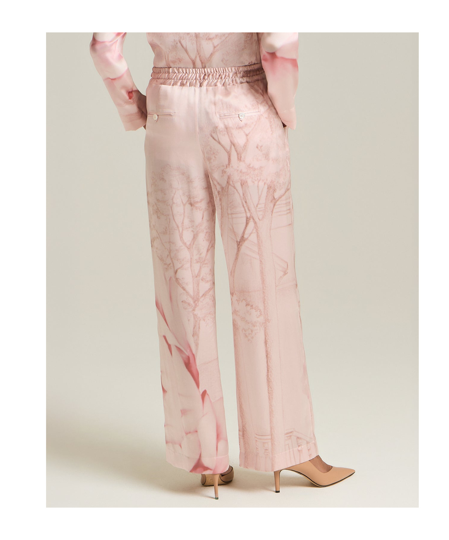 Shop Kiton Elastic Waist Casual Pants In Pink