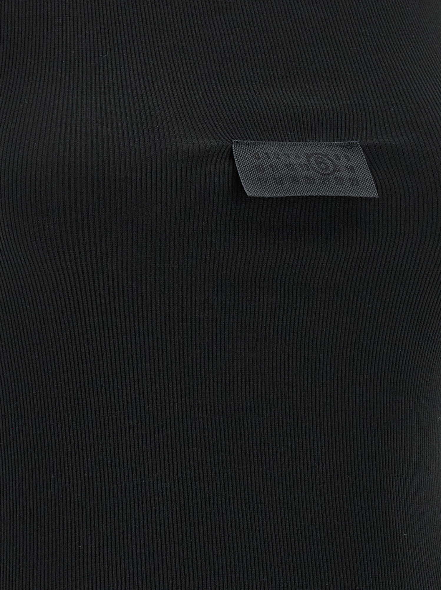 Mm6 Maison Margiela Plaque Tank Top In Black