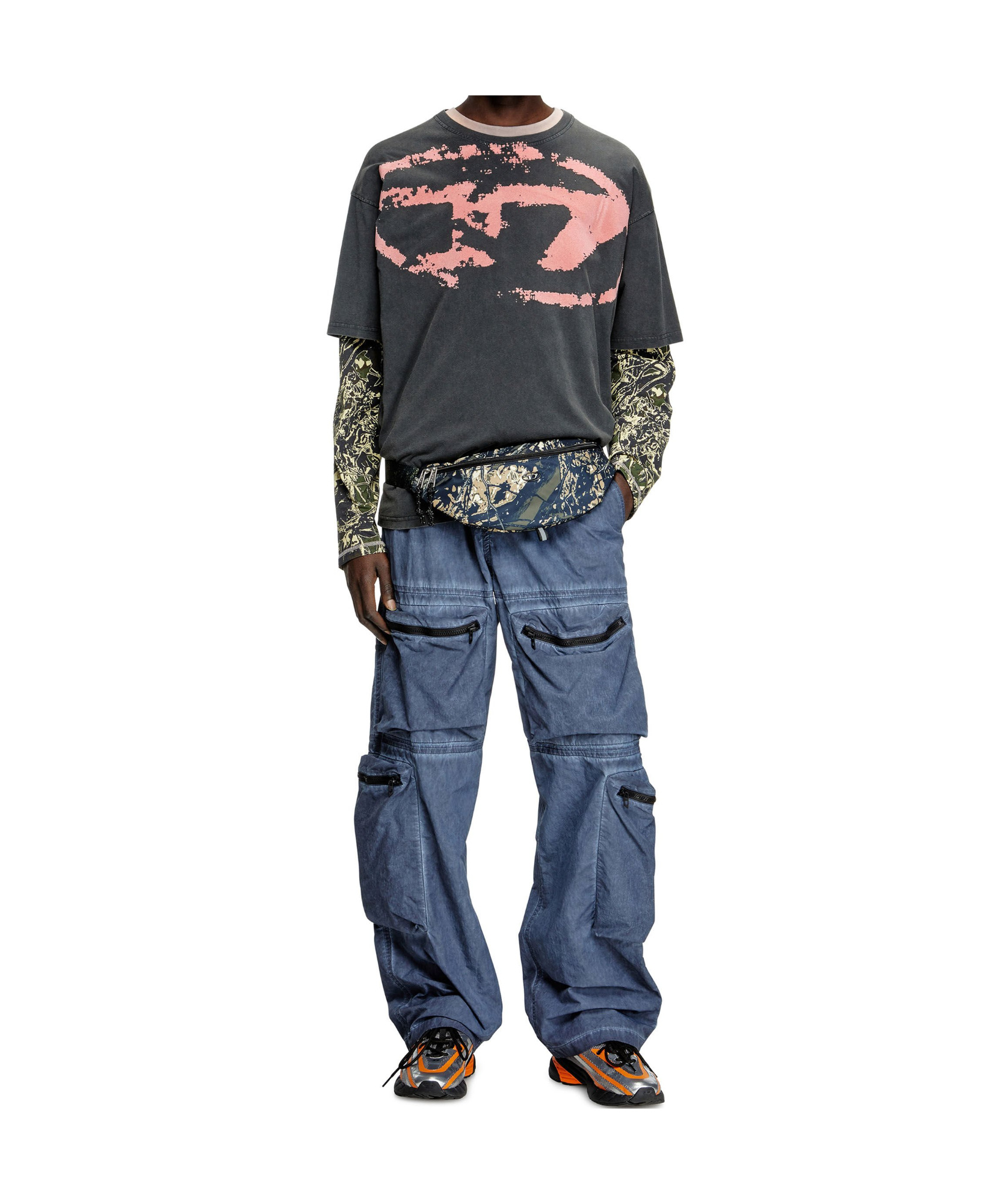 Diesel T-boxt T-shirt With Distressed Effect In Black