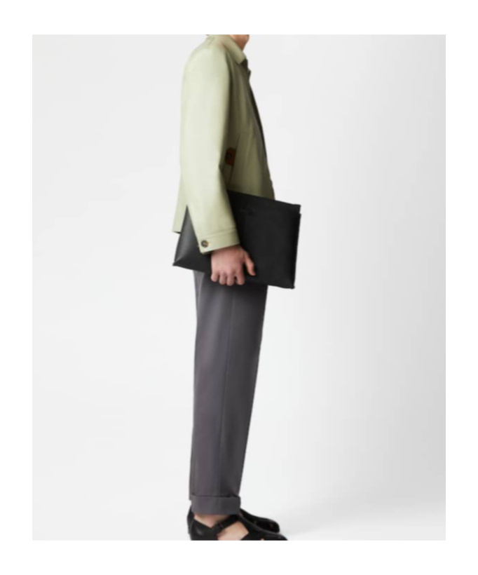 Tod's Medium Document Holder Clutch Bag In Black