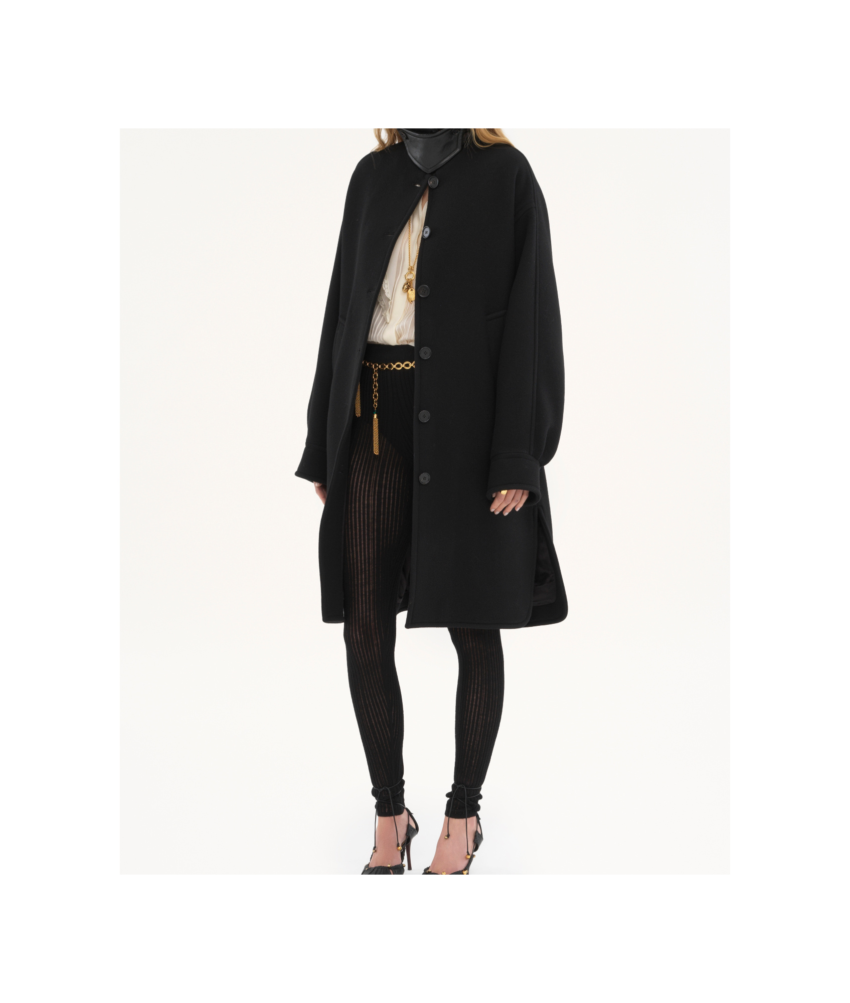 Chloé Medium And Long Extra-large Medium And Long Wool Coat In Black