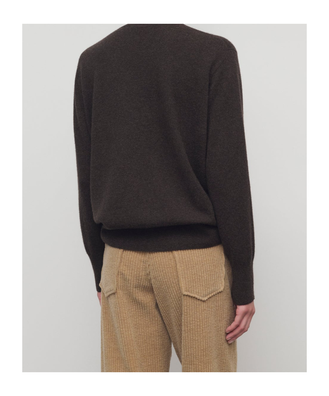 The Row Leilani Sweater In Cashmere In Brown