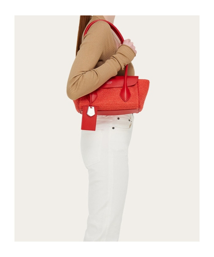 Ferragamo East-west Tote Bag (s) In Red