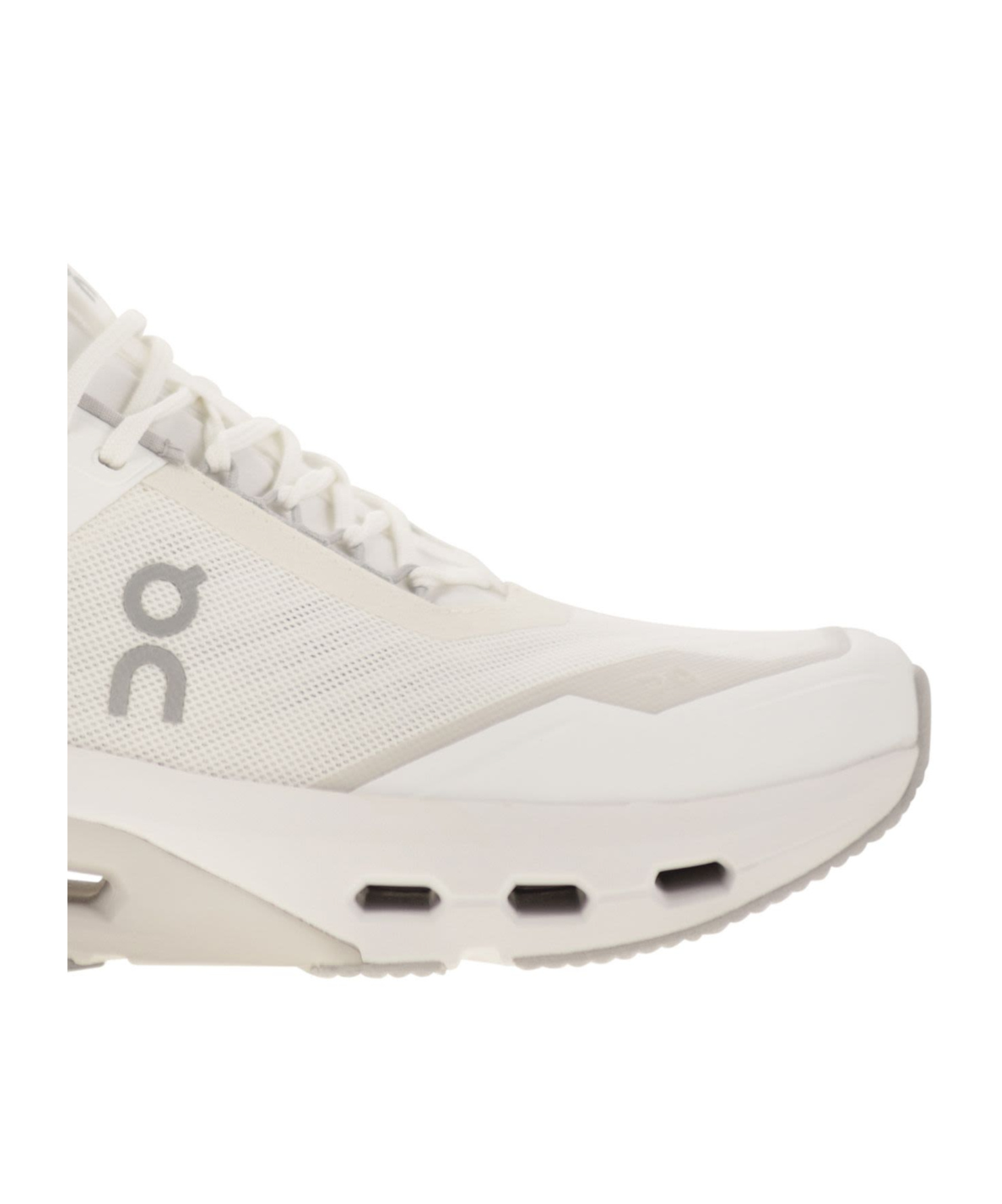On Running Cloudnova X Sneakers In White