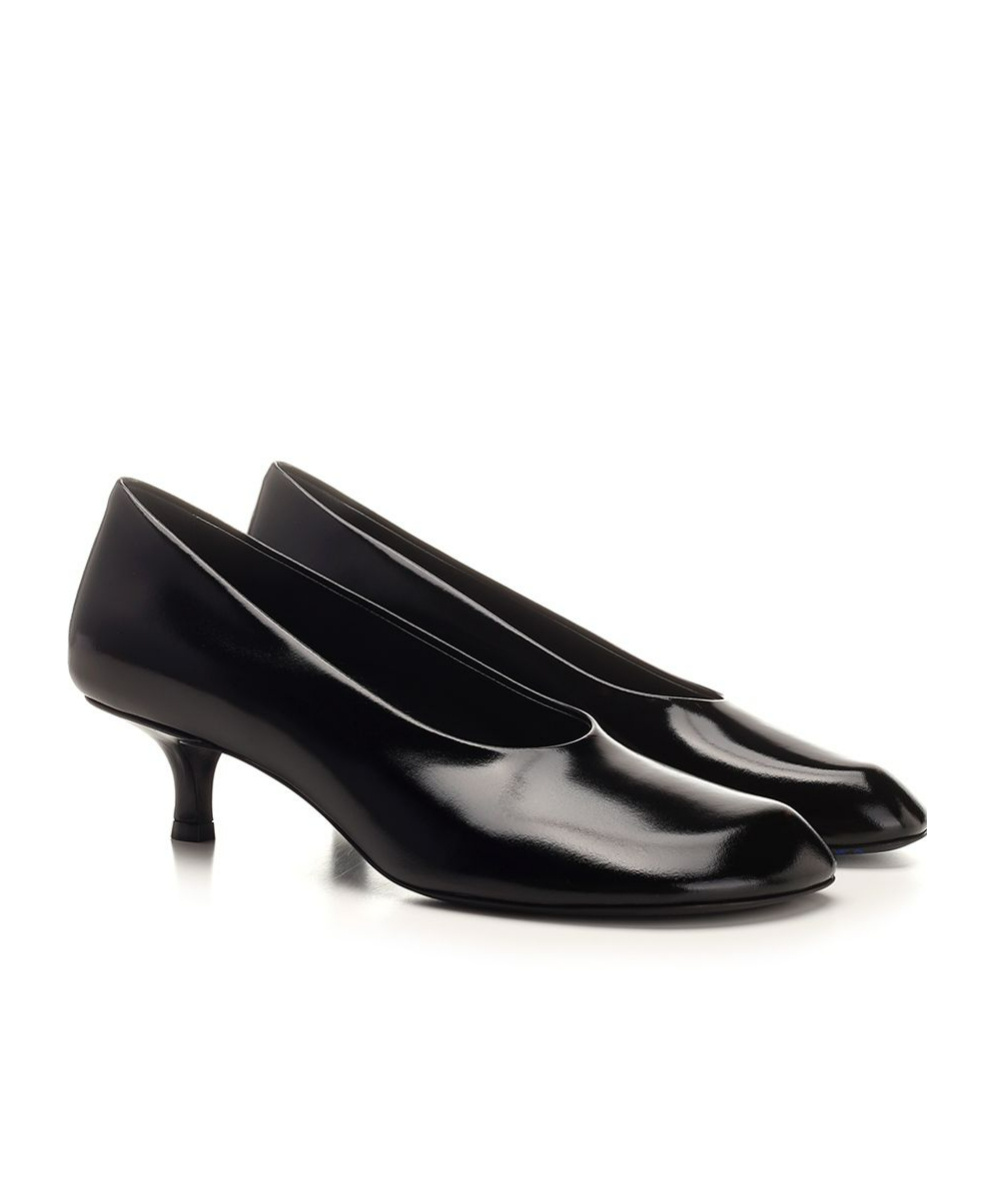 Burberry Asymmetric-toe Slip-on Pumps In Black