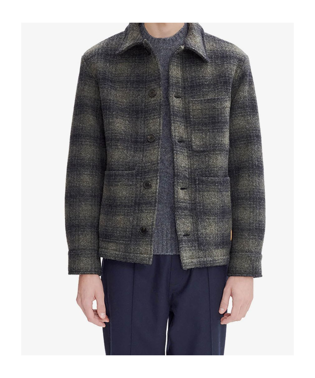 Apc Long-sleeved Casual Jacket In Black