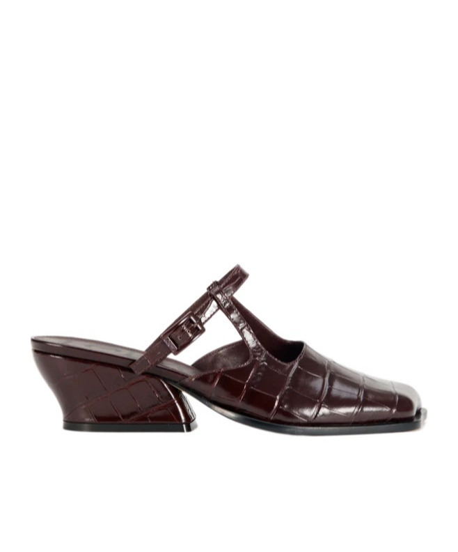 Loewe Onda Croc-embossed Leather Mules In Brown