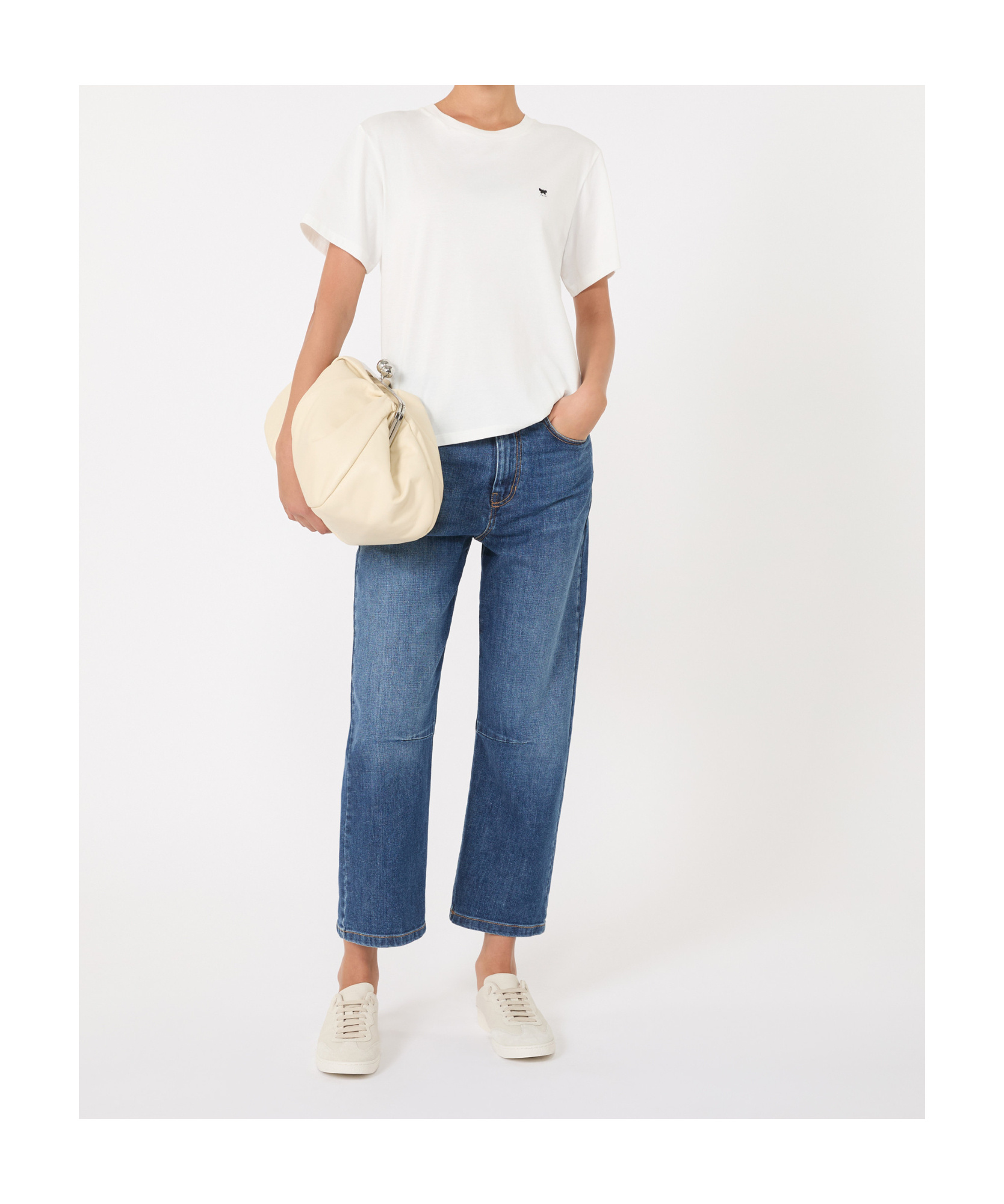 Weekend Max Mara Logo Engraved Shoulder Bag In White