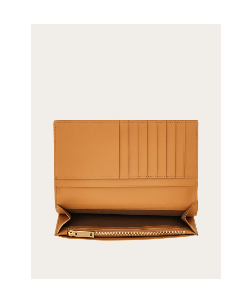 Ferragamo Hug Series Horse Strap Buckle Wallet In Brown