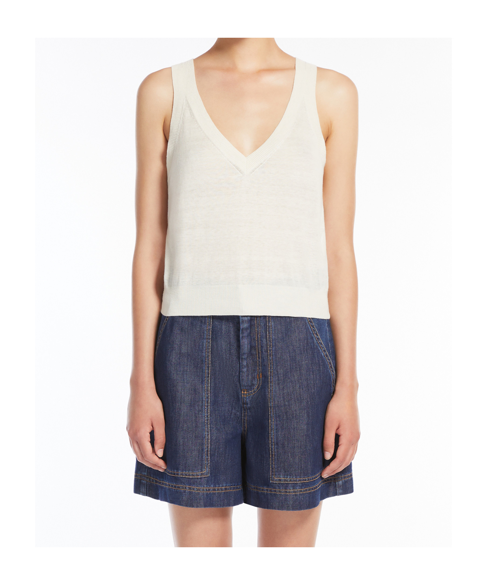 Weekend Max Mara Long-sleeved Cardigan And V-neck Tank Top Two-piece In White