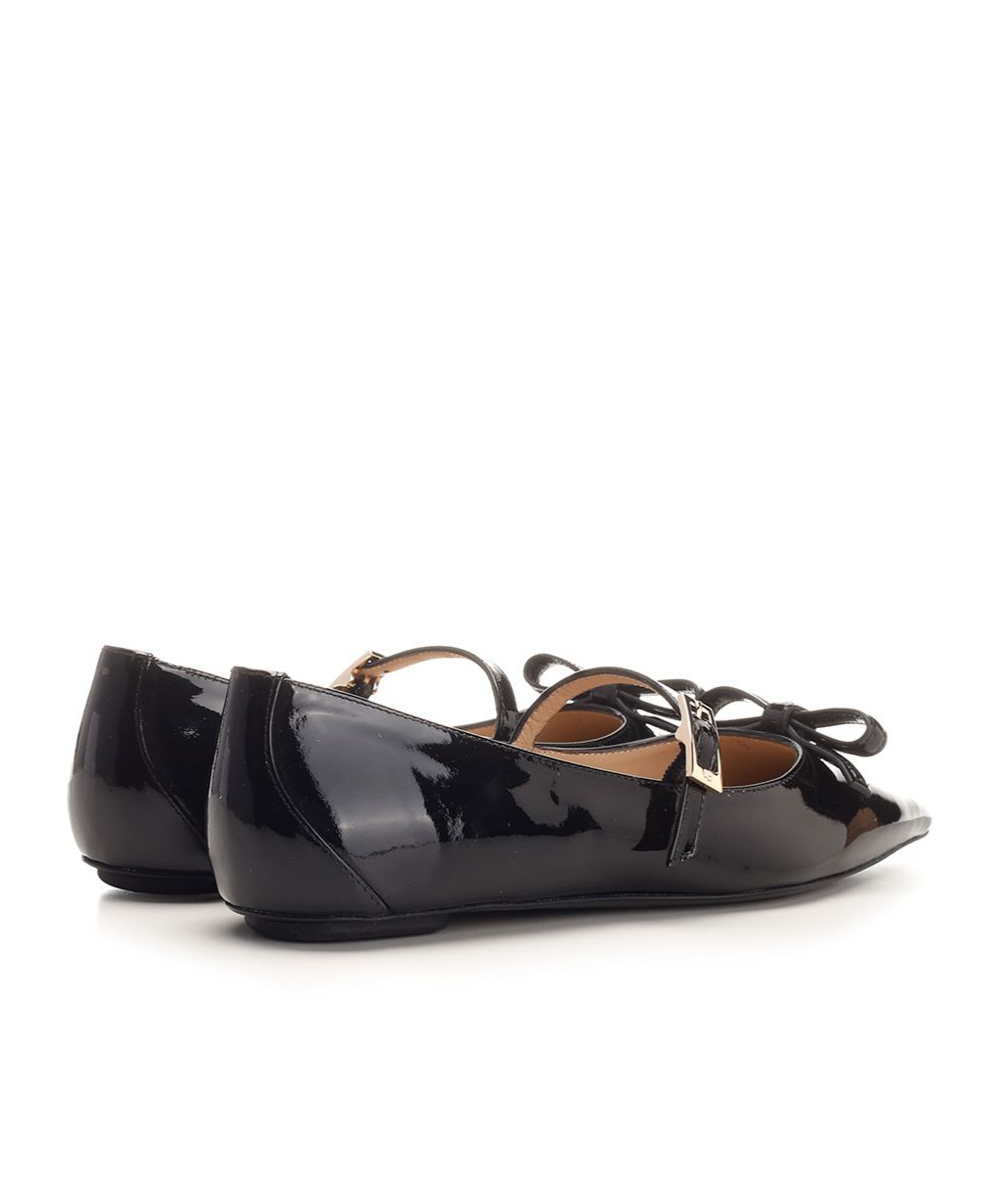 Stuart Weitzman Pointed Ballet Shoes In Black