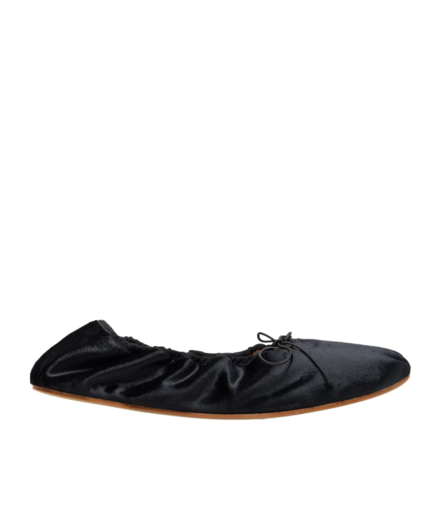 The Row Round Toe Ballet Flats In Black