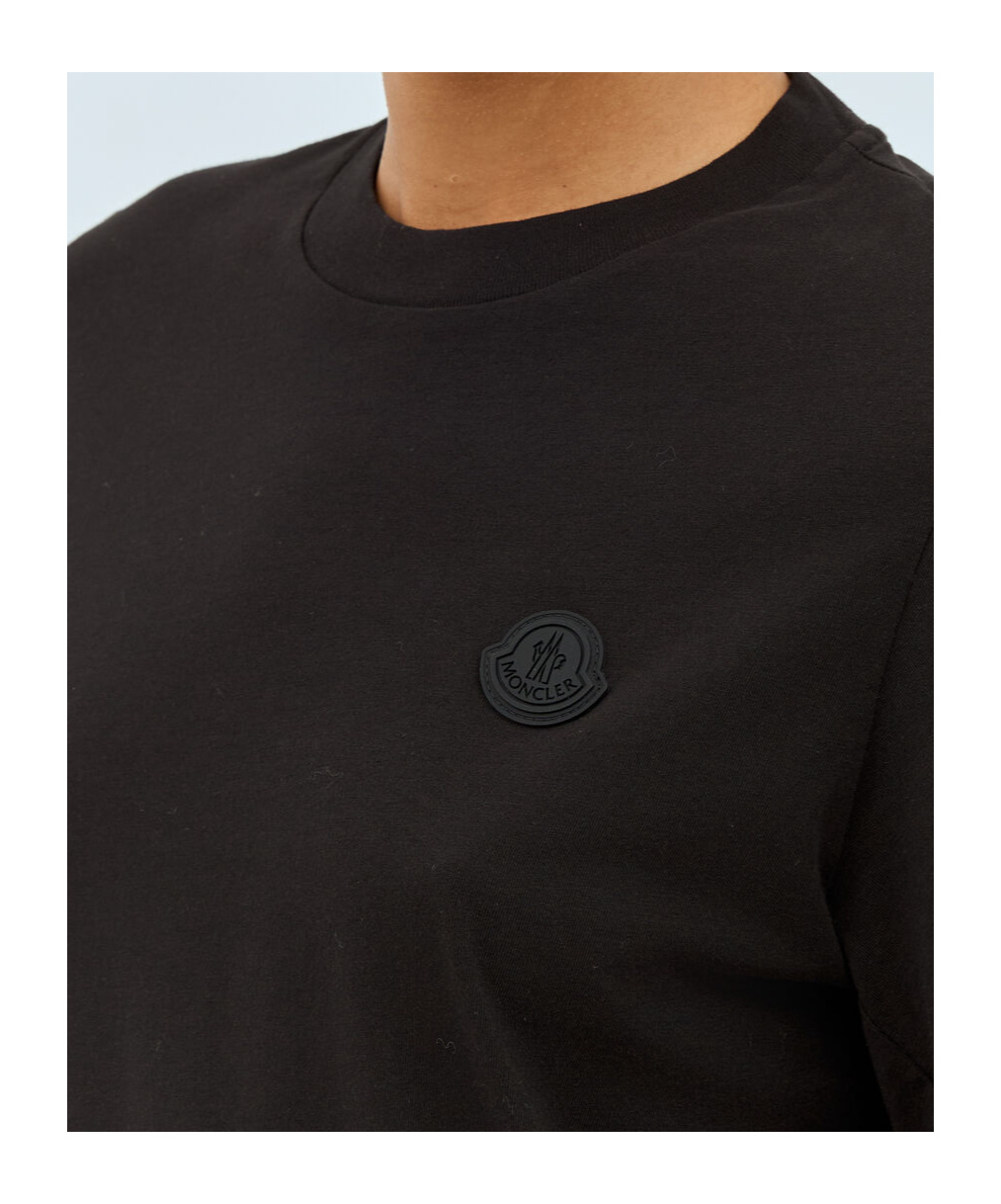 Moncler Women Logo Patch Long-sleeve T-shirt In Black