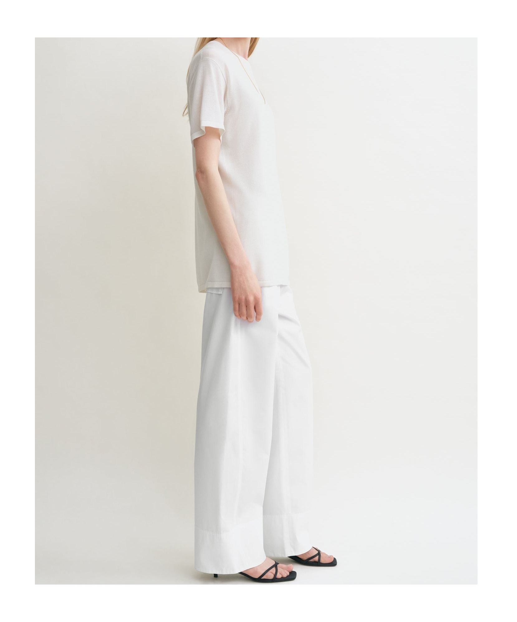 Totême Toteme Monogram-embroidered Curved T-shirt Women