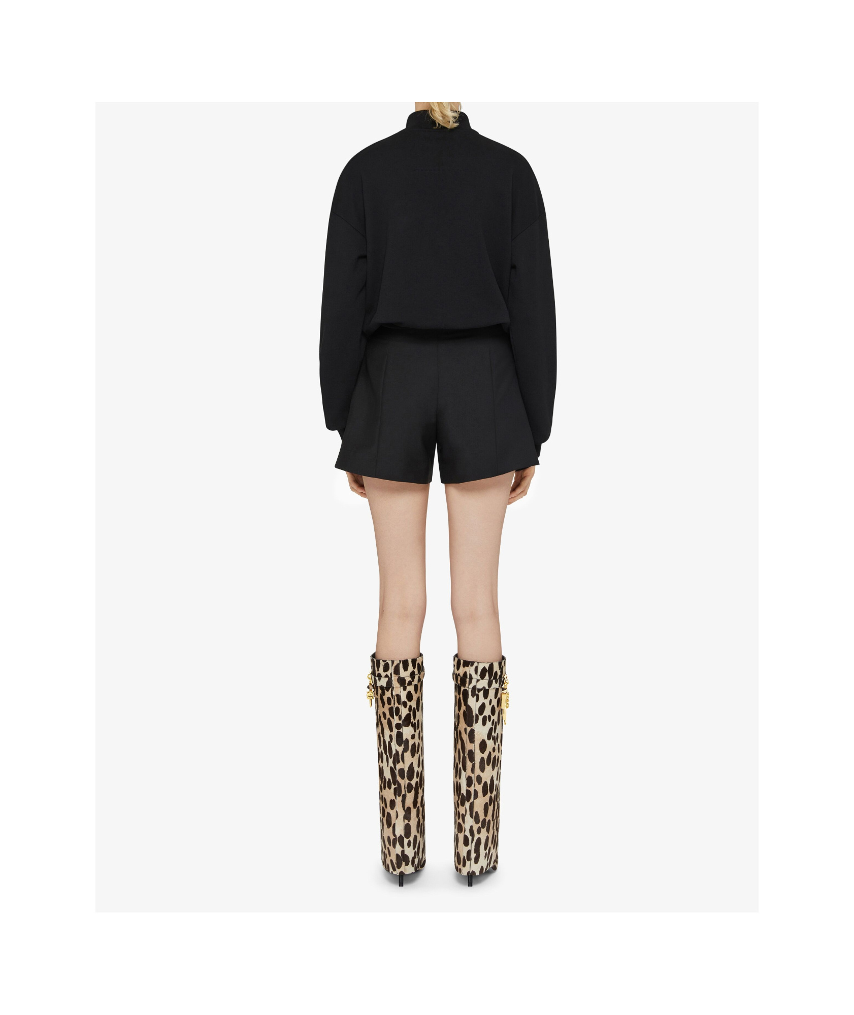Givenchy Shorts In Wool And Mohair With Buttons In Black