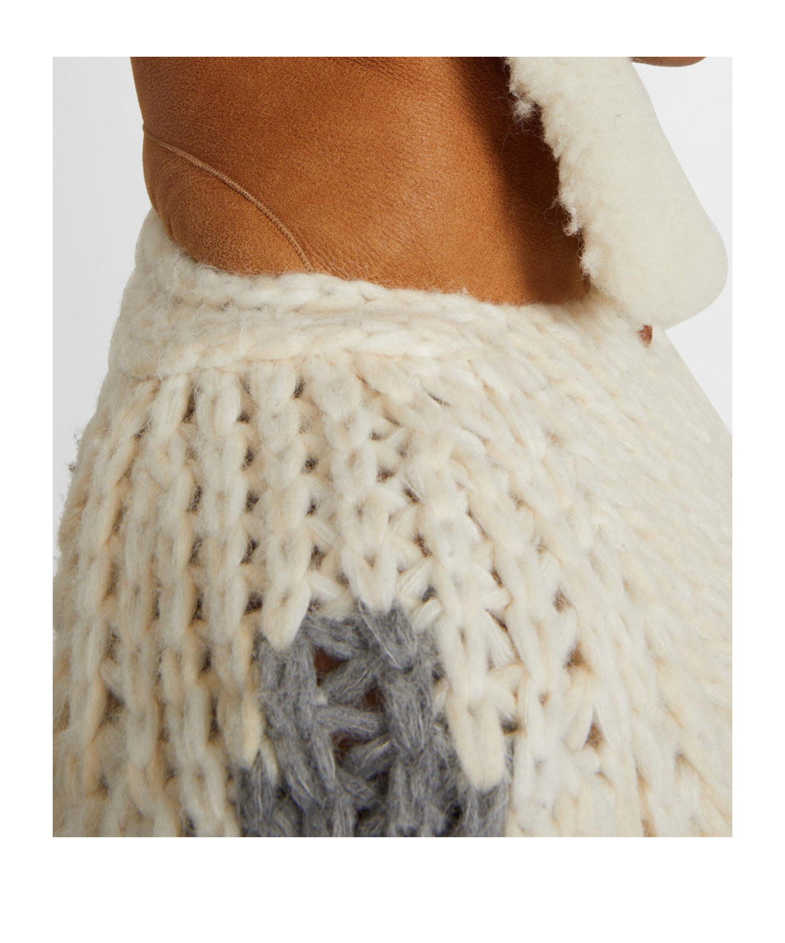 Ermanno Scervino Shearling-collar Cardigan In White