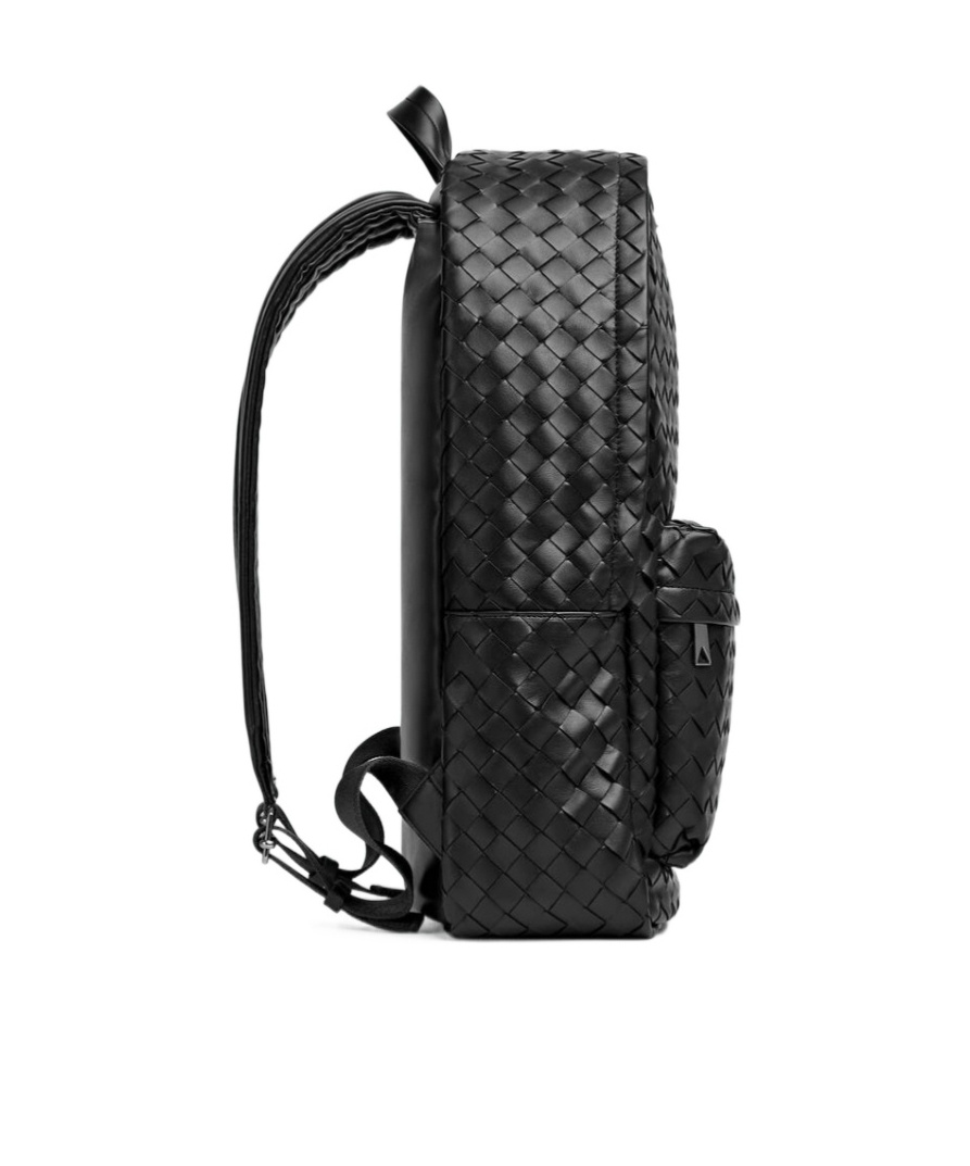 Bottega Veneta Medium Knitted Backpack In Black