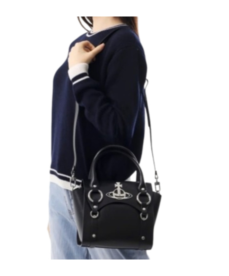 Vivienne Westwood Betty Small Handbag In Black