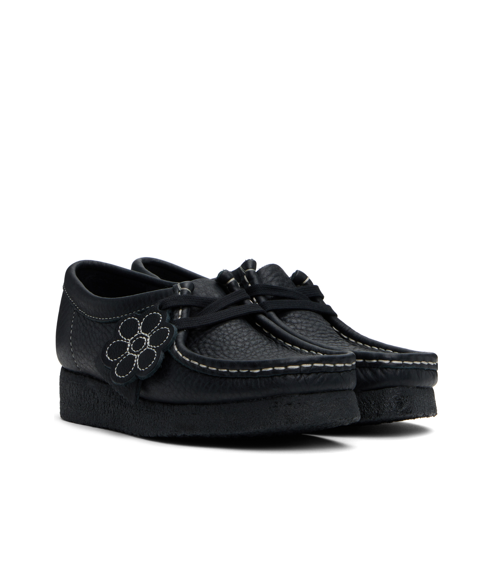 Clarks Wallabee Casual Shoes In Black