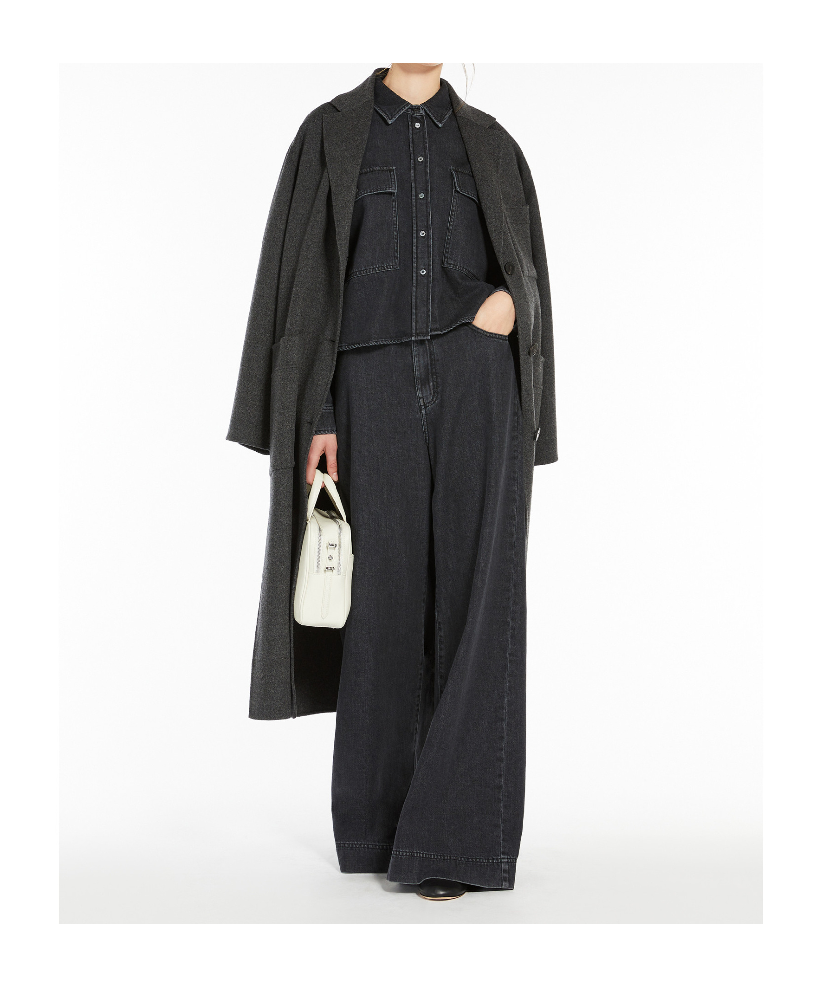Weekend Max Mara Galosce Button-up Long-sleeved Coat In Black