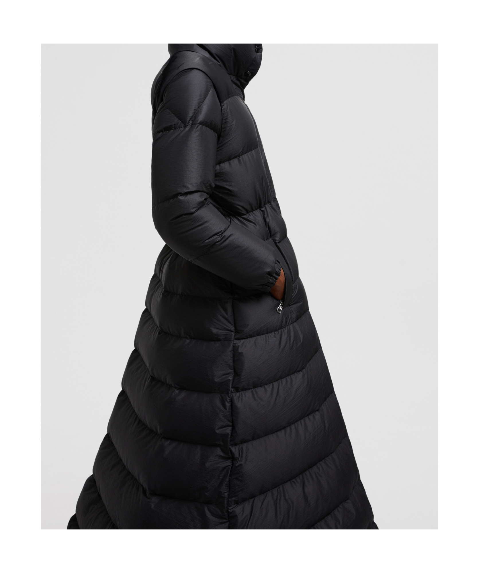 Moncler Verone 2-in-1 Long Down Coat In Black
