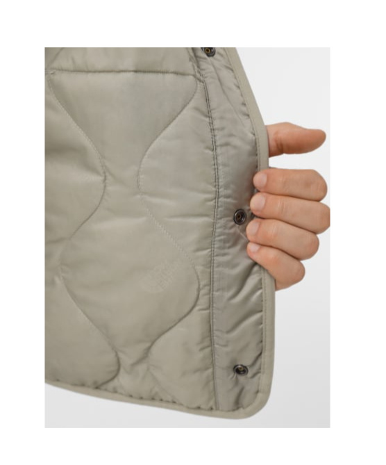 The North Face Ampato Quilted Jacket In Gray