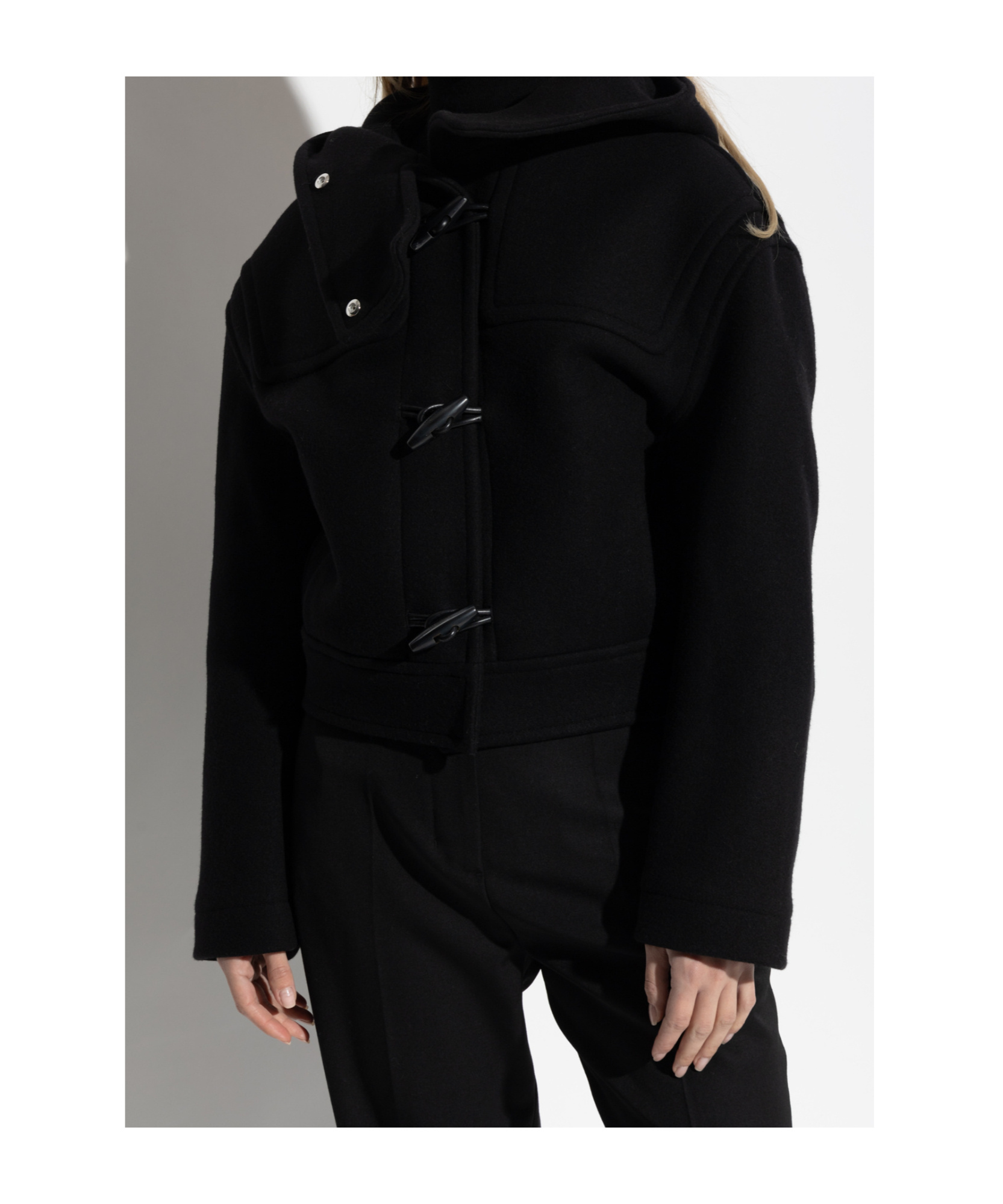 Jacquemus The Cabana Duffle Hooded Coat In Black