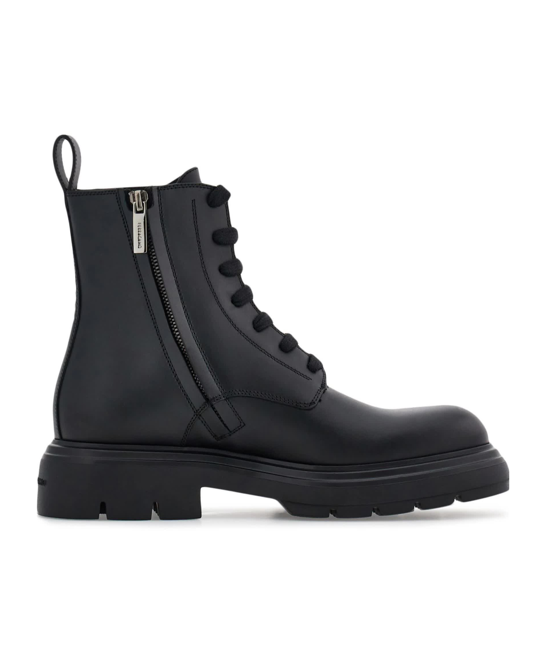 Ferragamo Short Boots With Lace On The Front In Black
