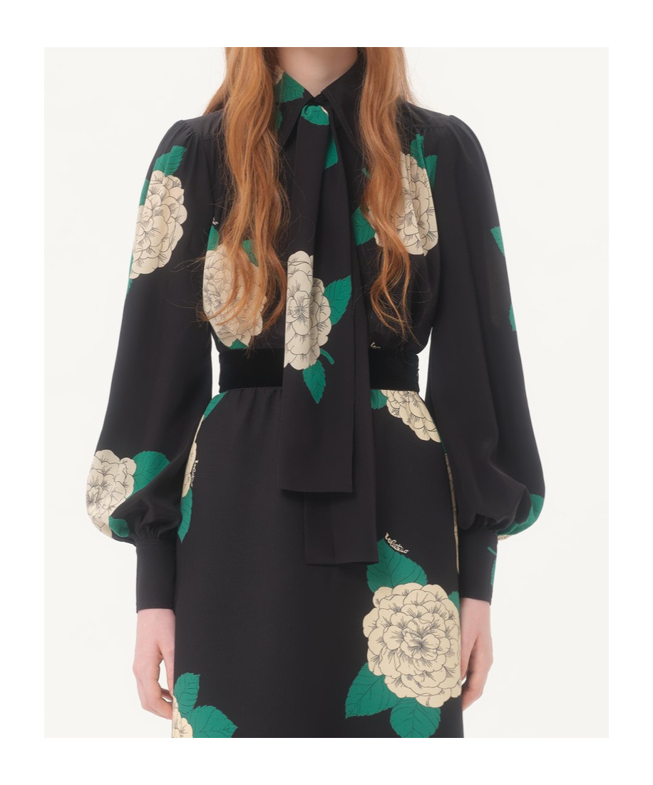 Valentino Crepe De Chine Shirt With Apres L'hiver Print In Black