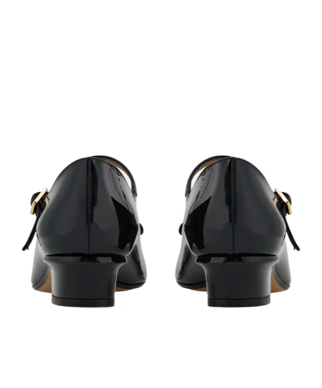 Ferragamo Mary Jane With Vara Bow In Black