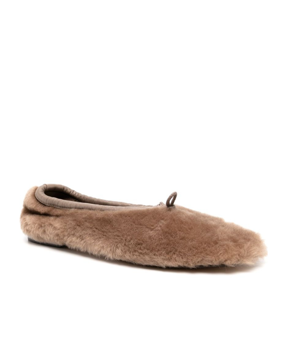 Hereu Women Puntera Shearling Ballets In Brown