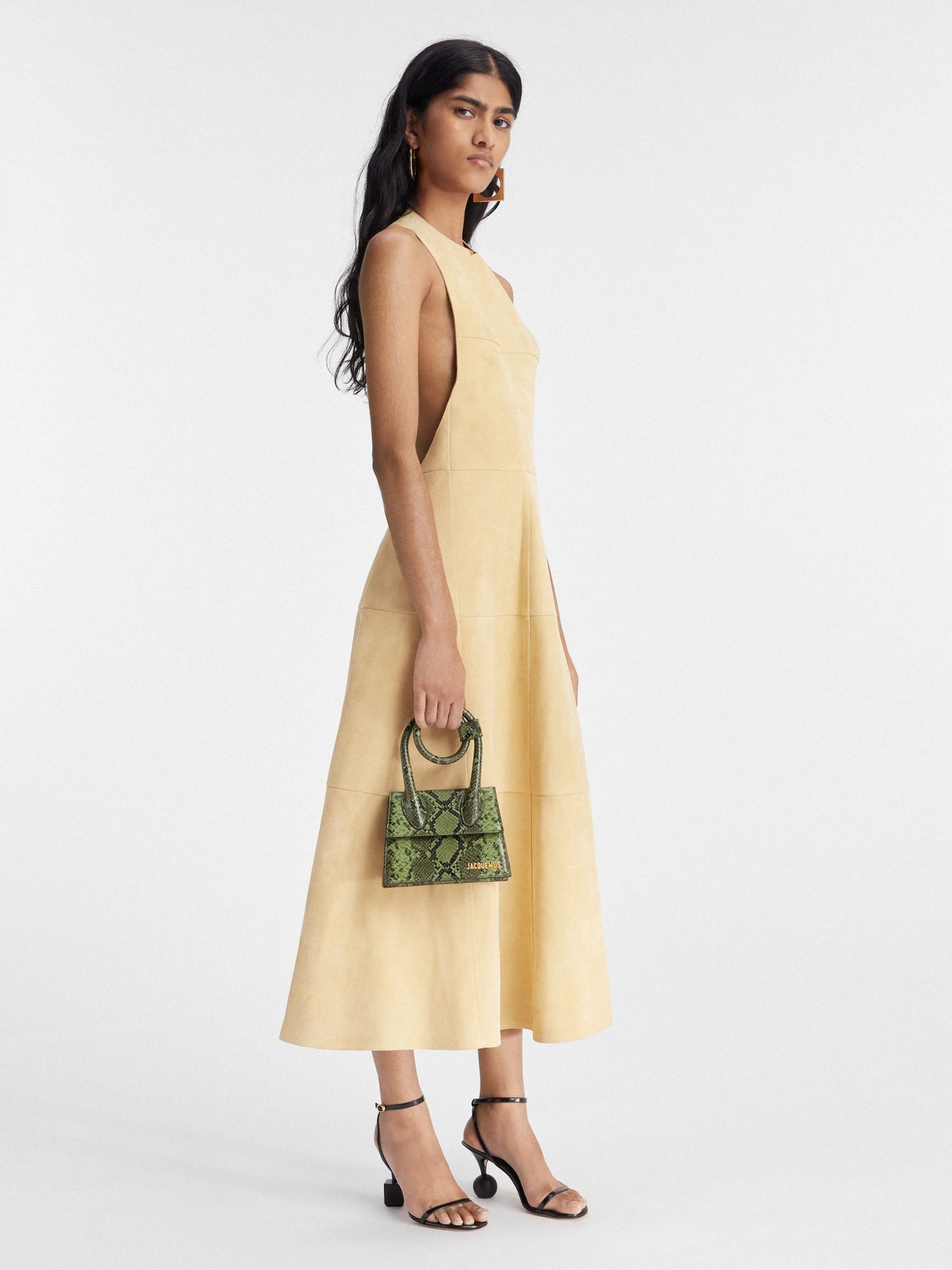 Jacquemus Women Le Chiquito Noeud Leather Handbag In Green