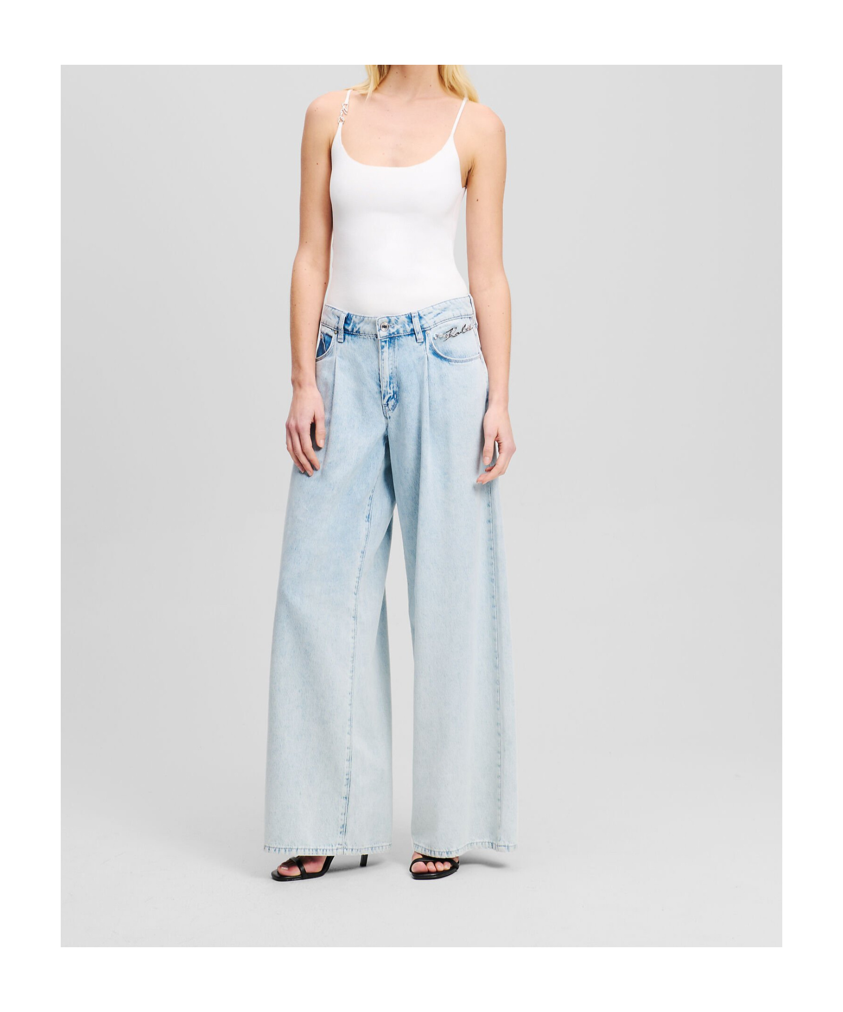 Shop Karl Lagerfeld Logo-plaque Jeans In Blue