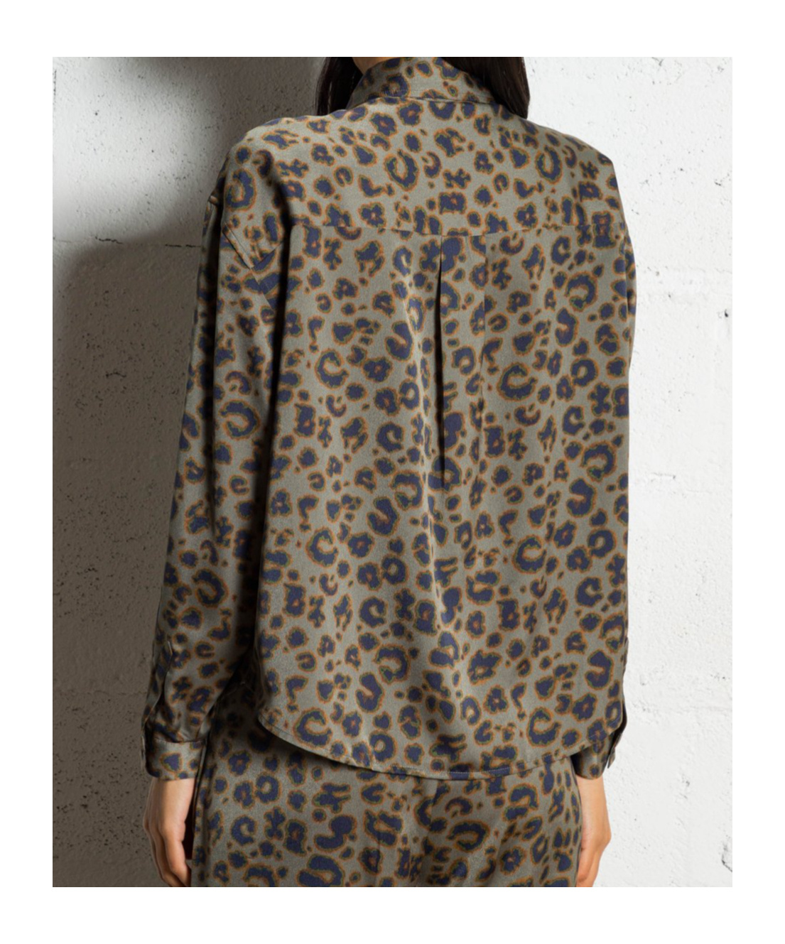 BASH LEOPARD PRINT BUTTON-UP SHIRT