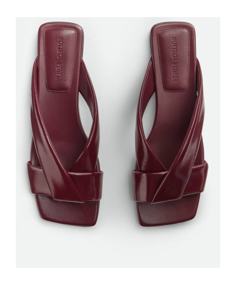 Bottega Veneta Burgundy Shiny Calf Leather Riva Flat Mules In Brown