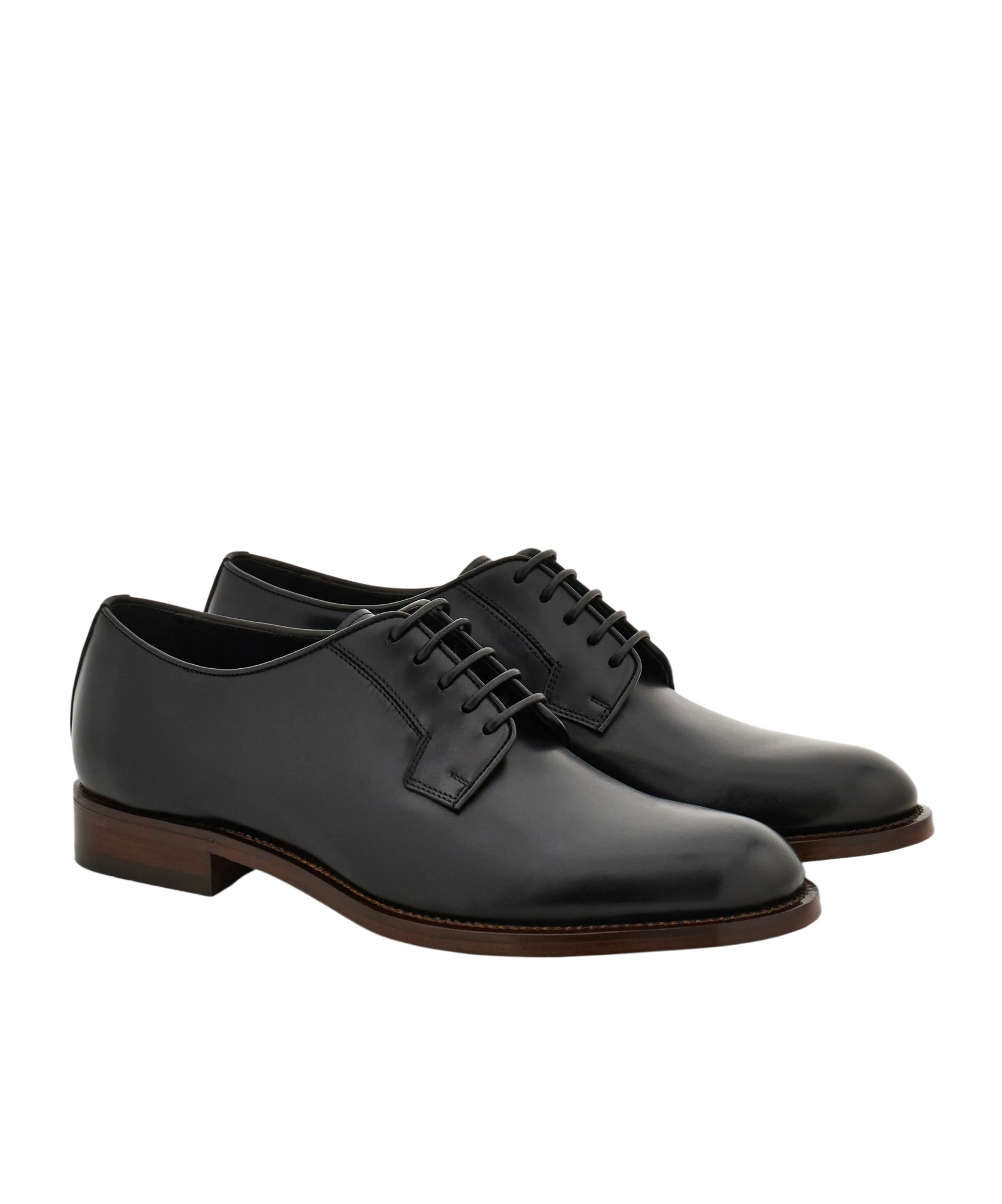 Ferragamo Derby Shoe In Black