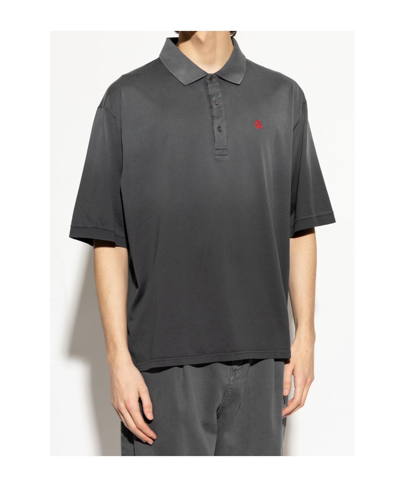 Alexander Mcqueen Skull-detailed Short-sleeved T-shirt In Black