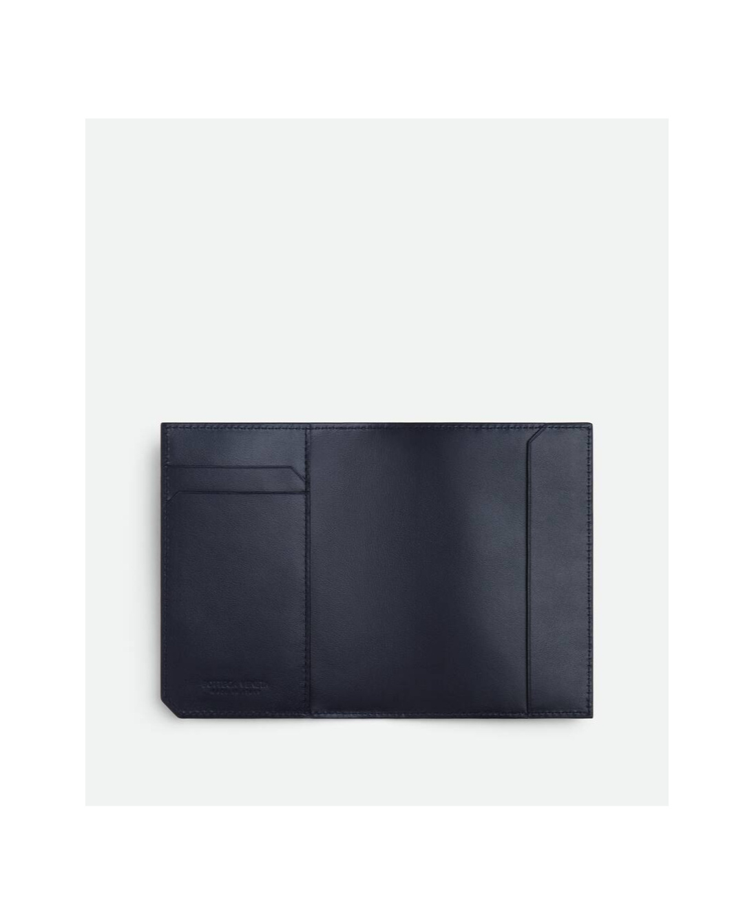 Bottega Veneta Weaving Small Passport Holder In Black