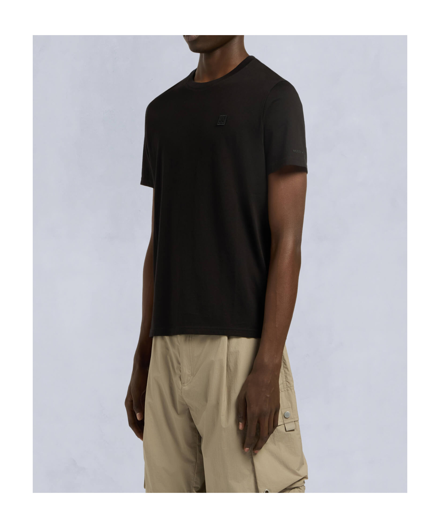 Moose Knuckles Logo-patch T-shirt In Black