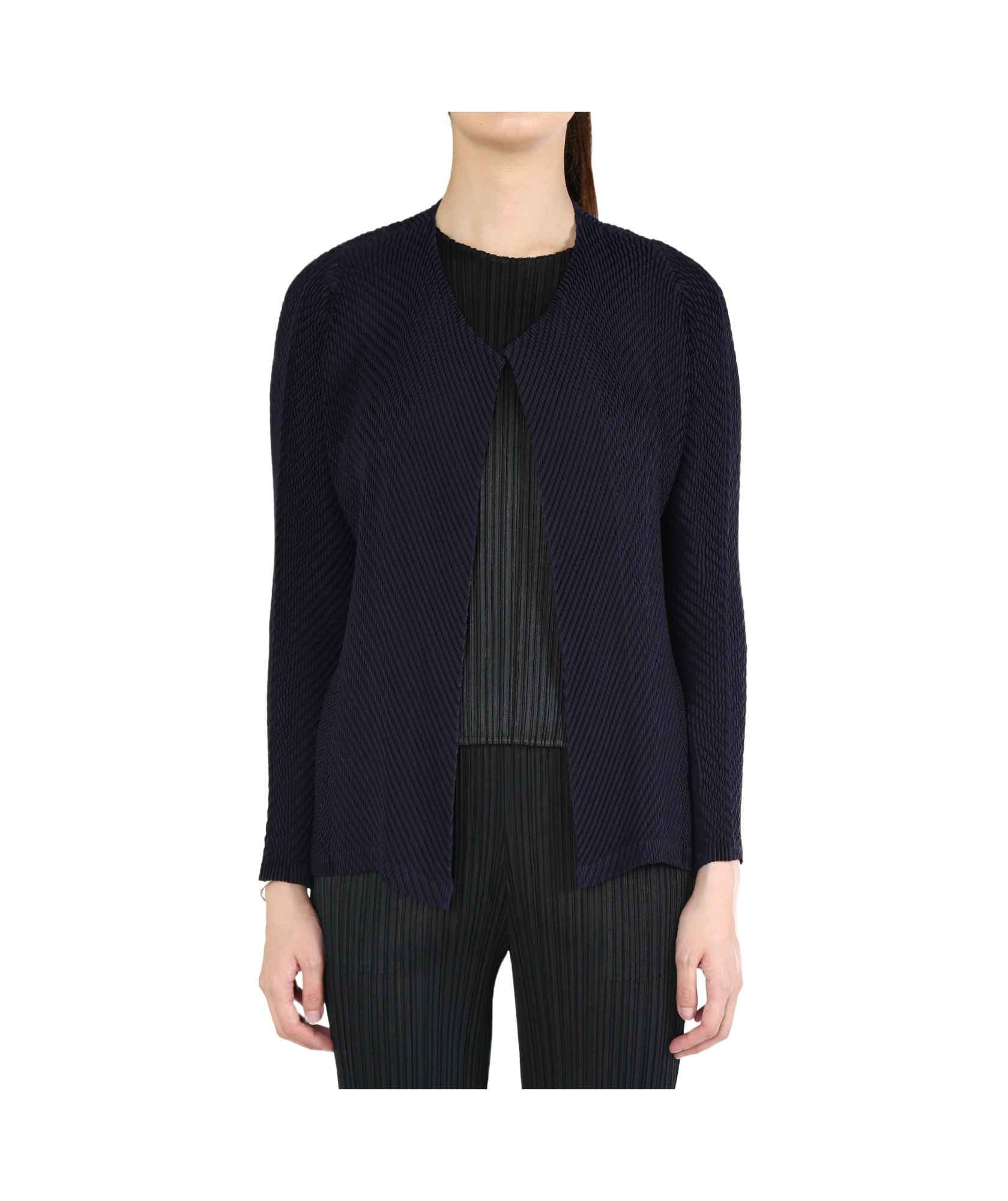 Issey Miyake Orbicular Pleats Cardigan In Black