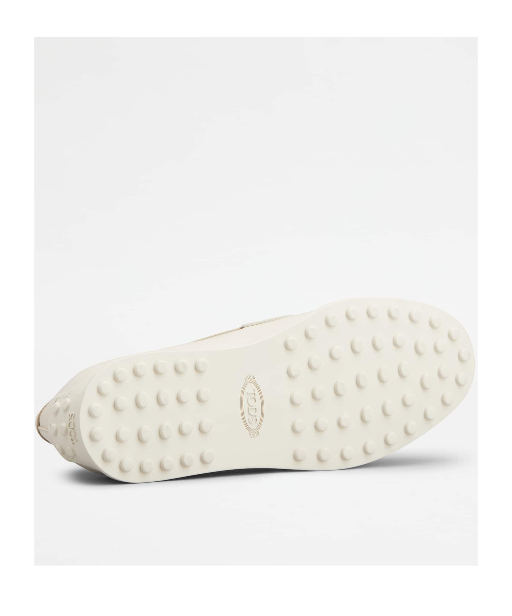 TOD'S LEATHER LOAFERS