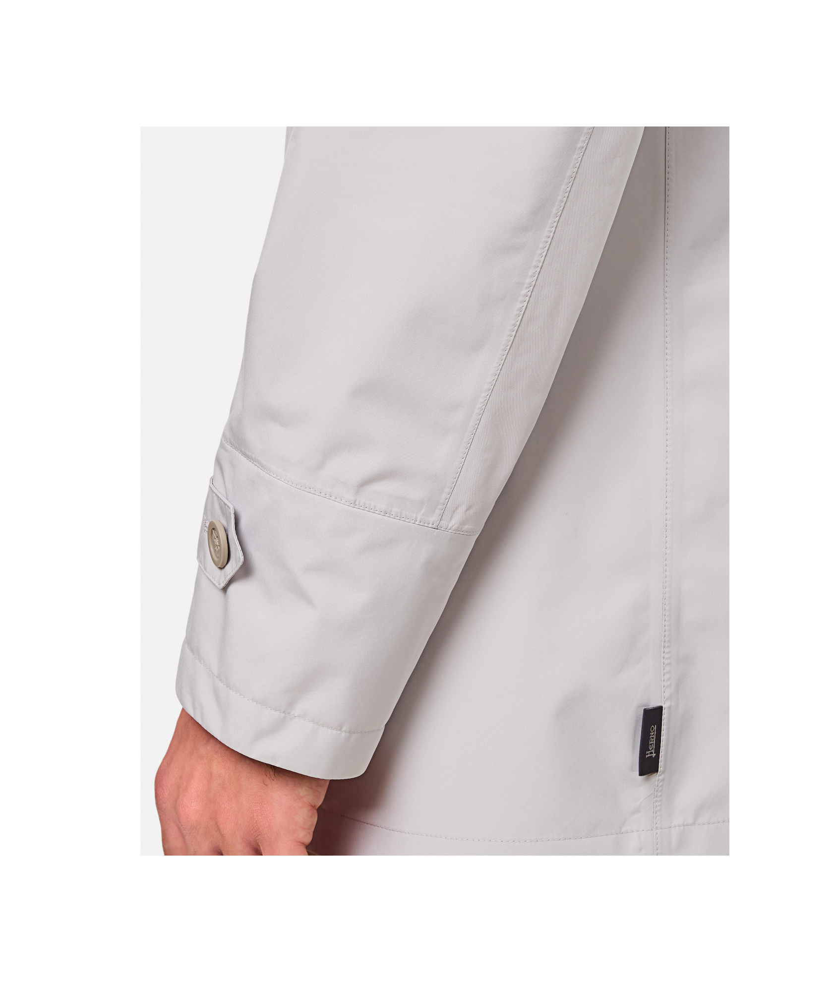 Herno Long Sleeved Button-up Jacket In White