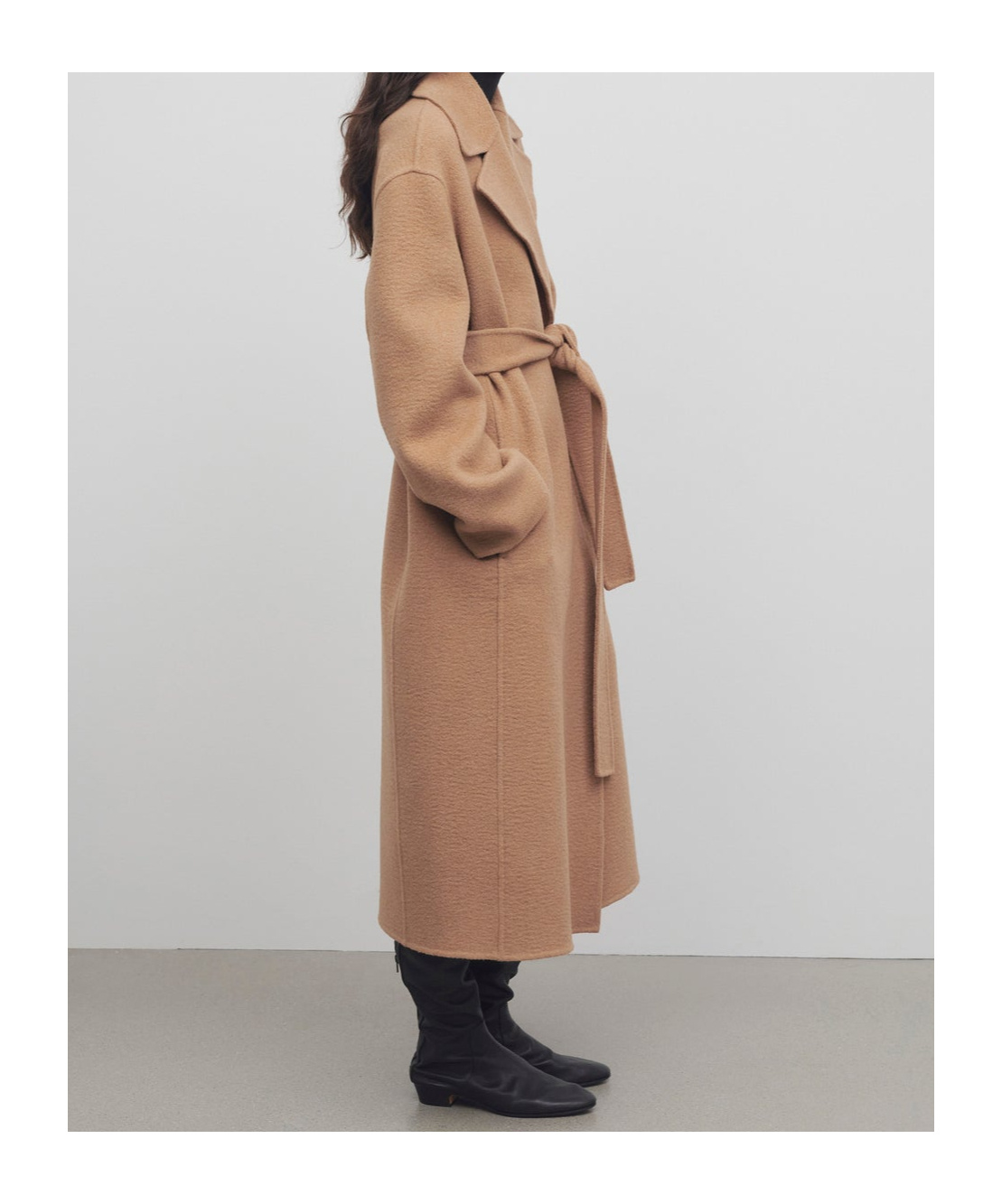 The Row Long-sleeved Cashmere Coat In Brown