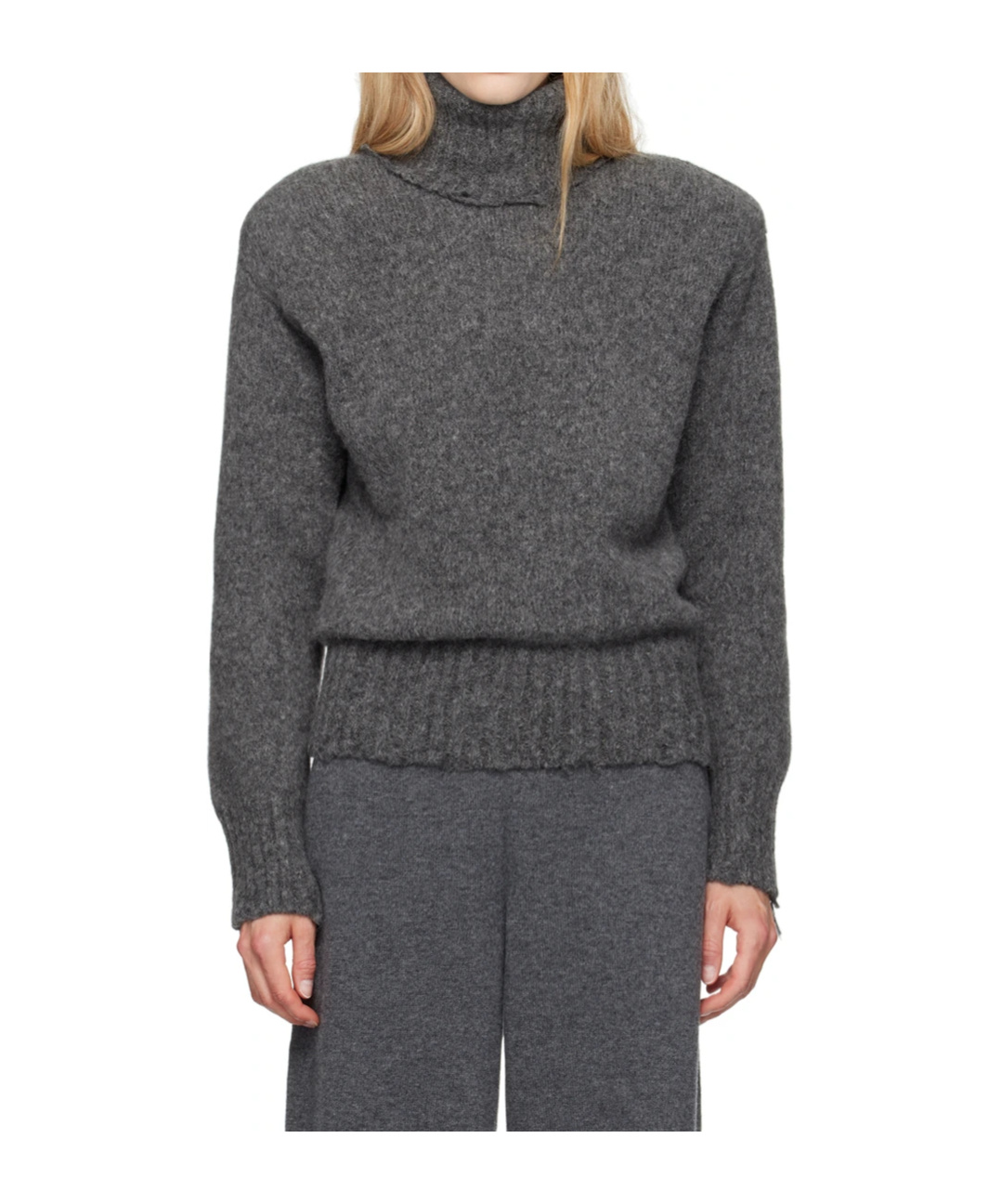STELLA MCCARTNEY MAKE OLD TURTLENECK SWEATERS