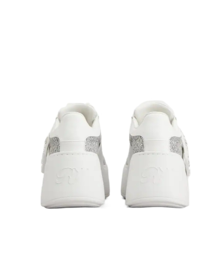 Roger Vivier Sneakers In White