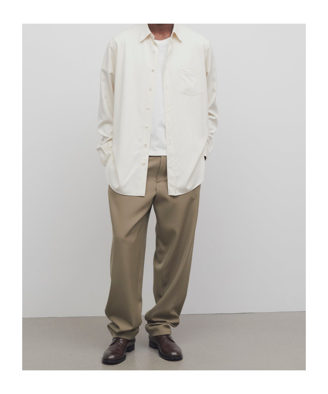 The Row Belt Loop Wool Casual Pants In Green