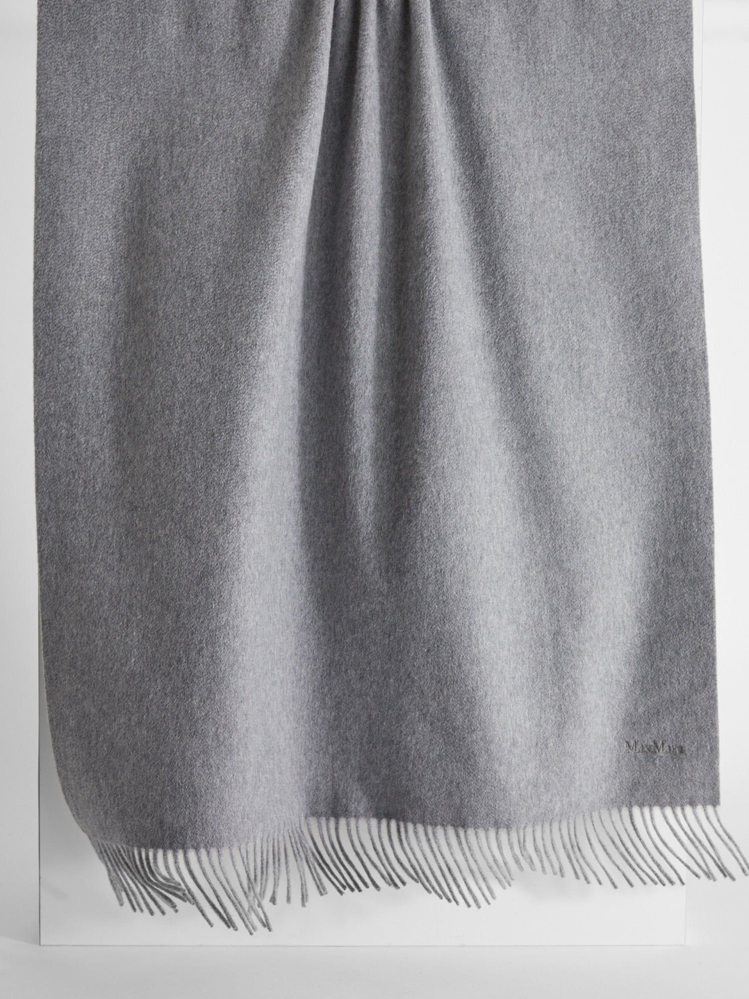 Max Mara Embroidered Cashmere Shawl In Gray