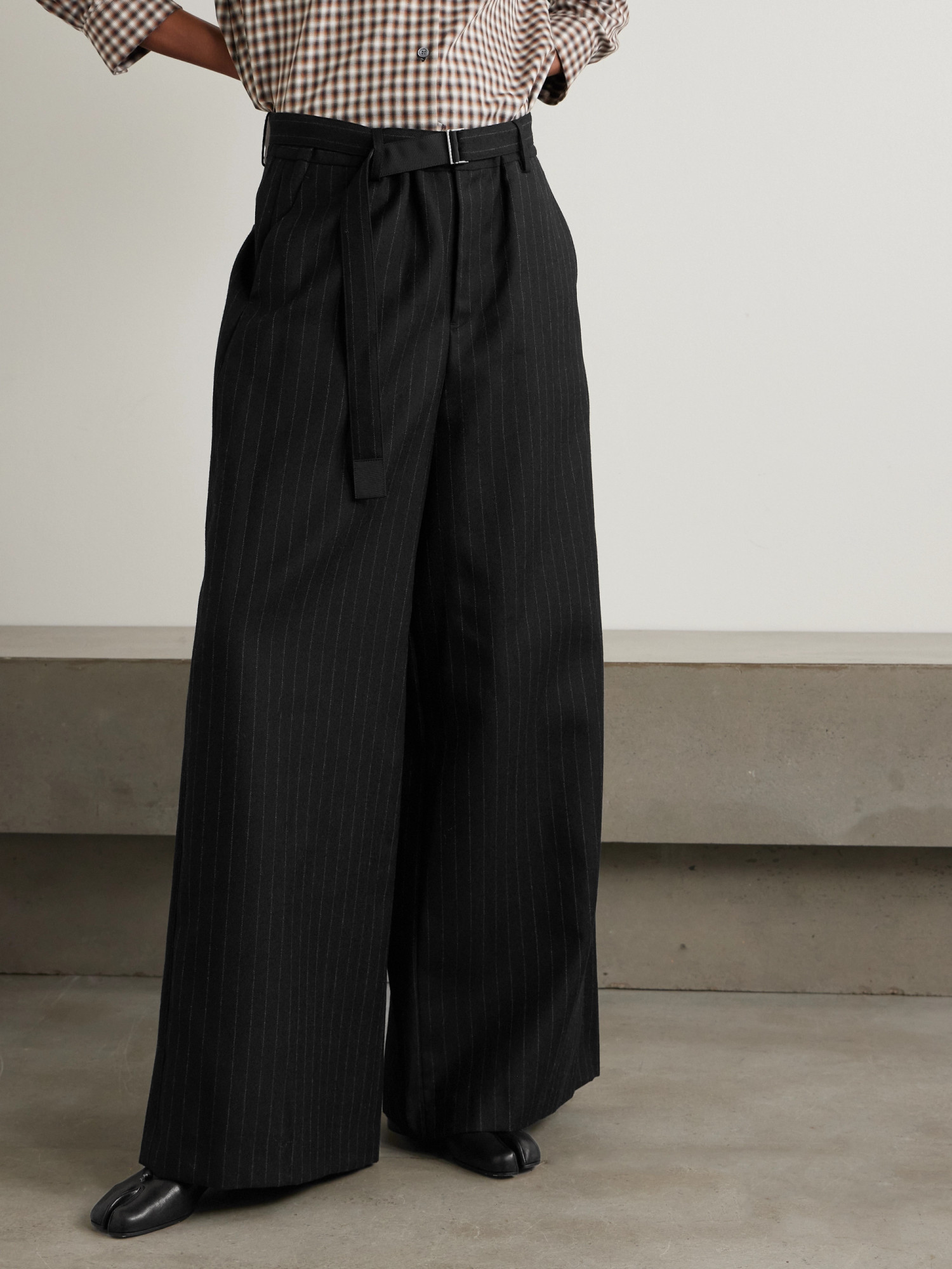SACAI PINSTRIPED PALAZZO PANTS 